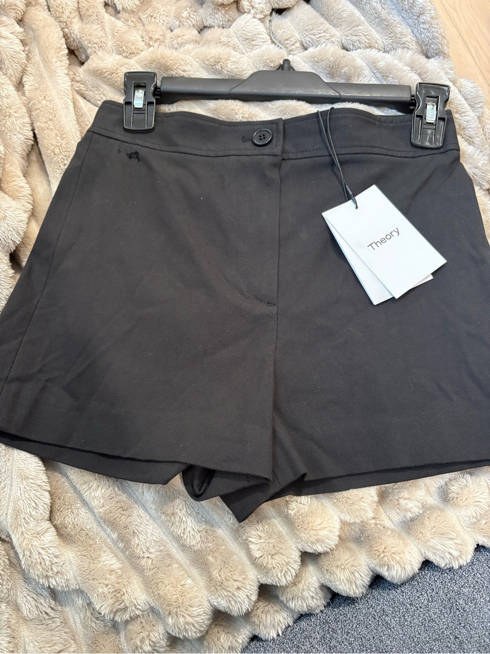 Theory Women's Black Stretch‎ Tailored Shorts size 0